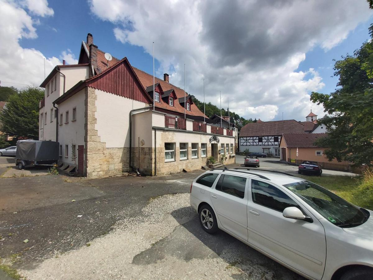Schwarze Adler Hotel Streitberg ภายนอก รูปภาพ