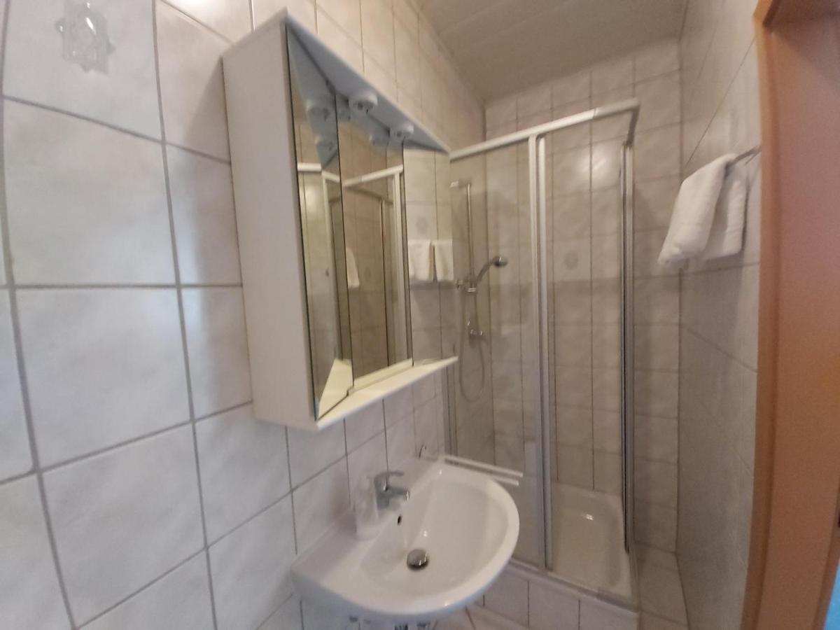 Schwarze Adler Hotel Streitberg ภายนอก รูปภาพ