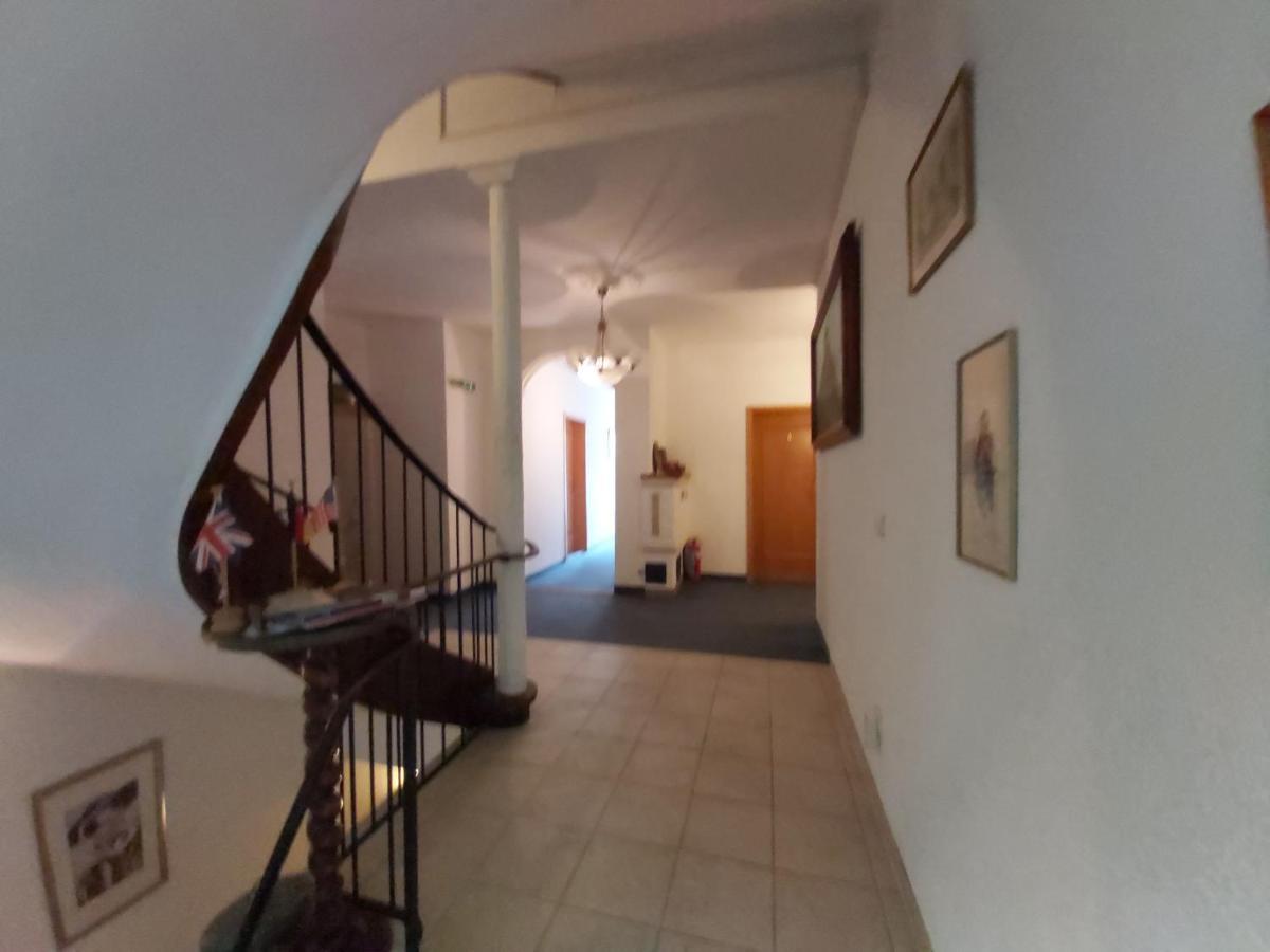 Schwarze Adler Hotel Streitberg ภายนอก รูปภาพ