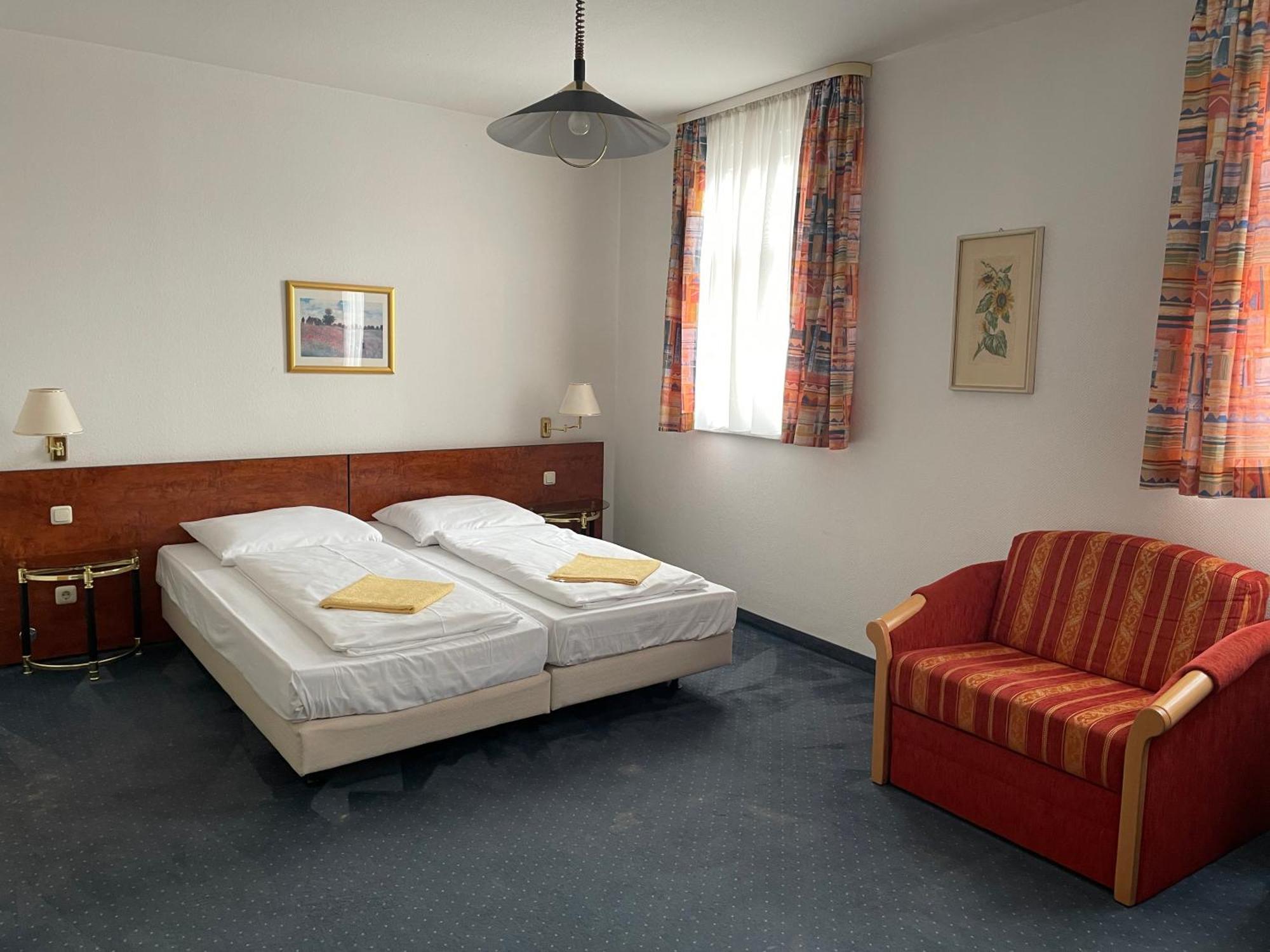 Schwarze Adler Hotel Streitberg ภายนอก รูปภาพ